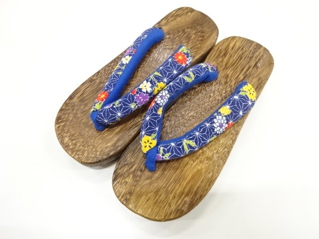 未使用品　焼桐子供用下駄(19センチ)